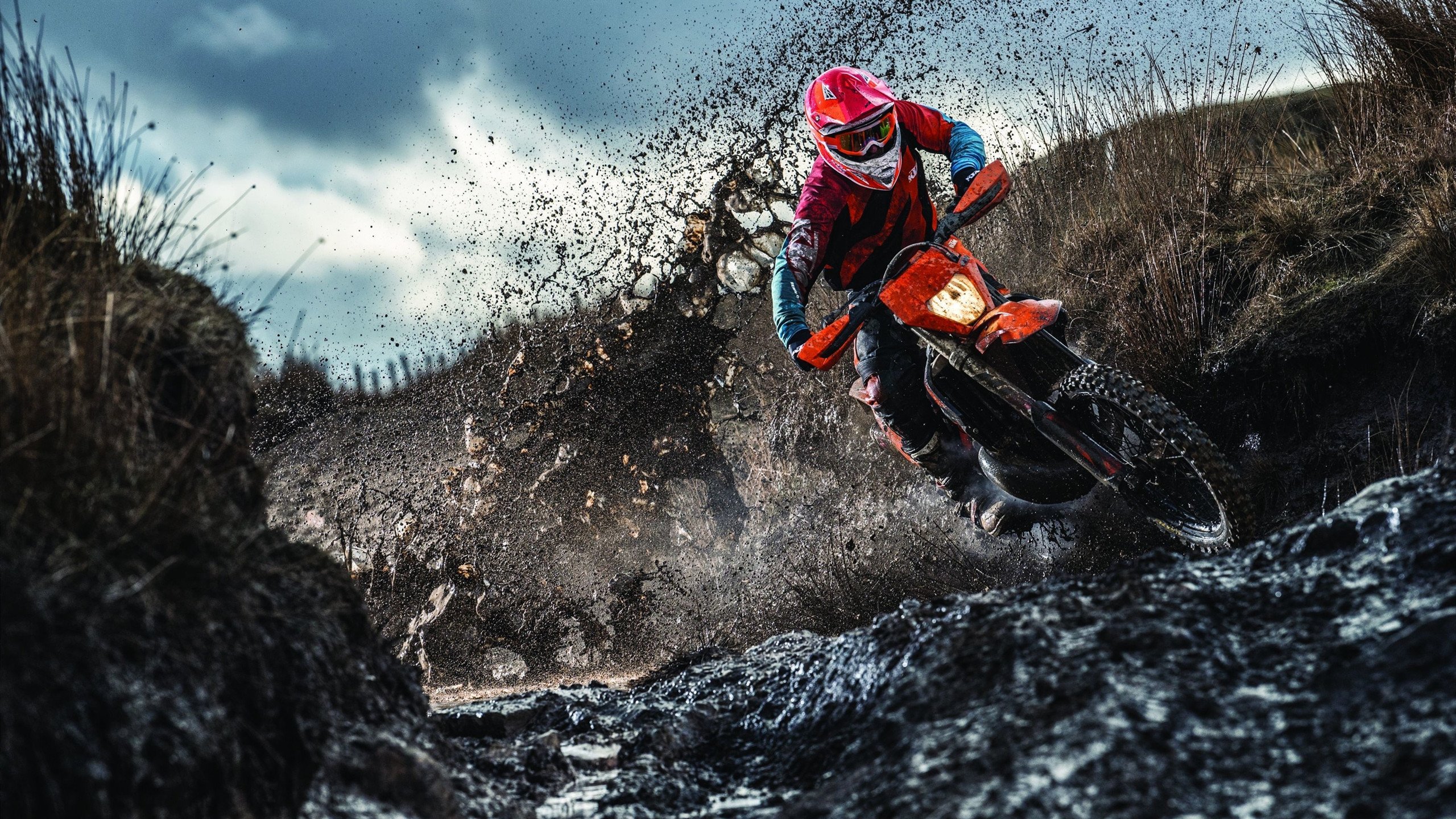 英超冲刺激战:悬念不断,精彩纷呈!,英超冲突