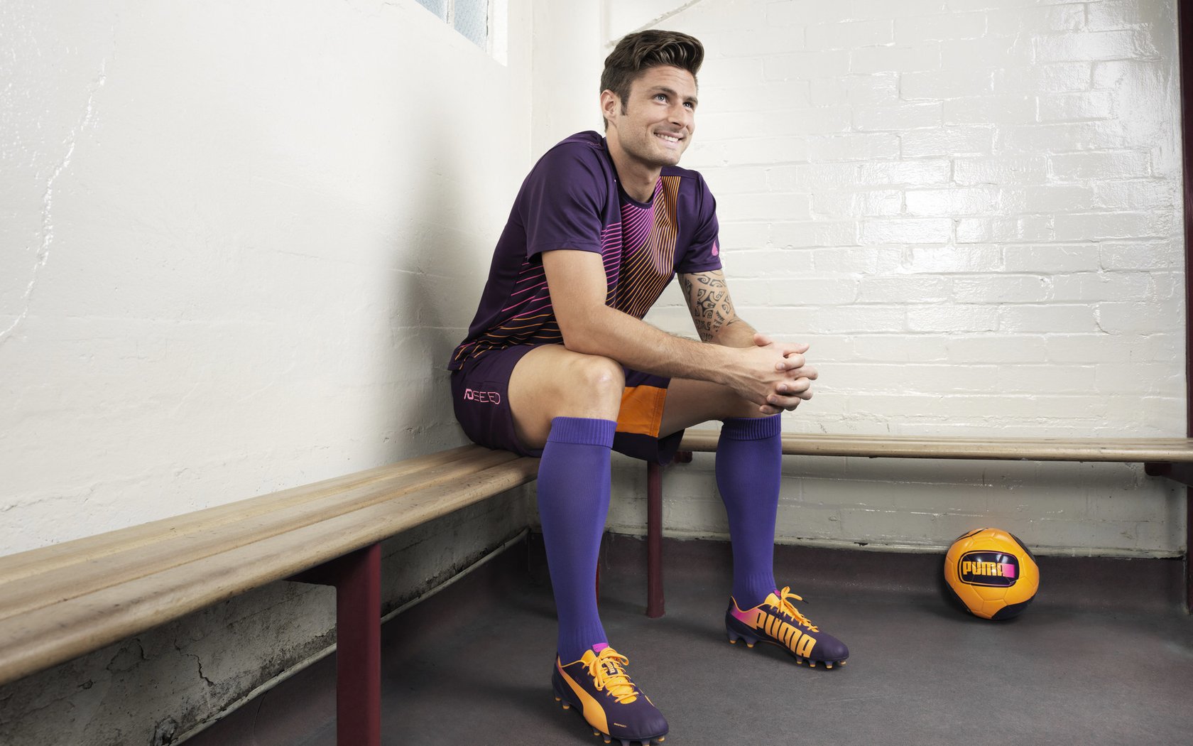 leyu乐鱼体育综合-西甲精彩过人：速度与技巧的完美结合，西甲精彩进球